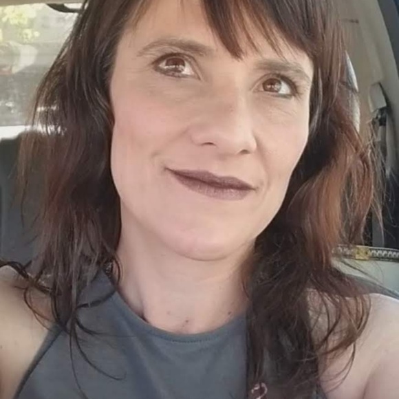 Meet your Posher, B - Picture 2 of 2